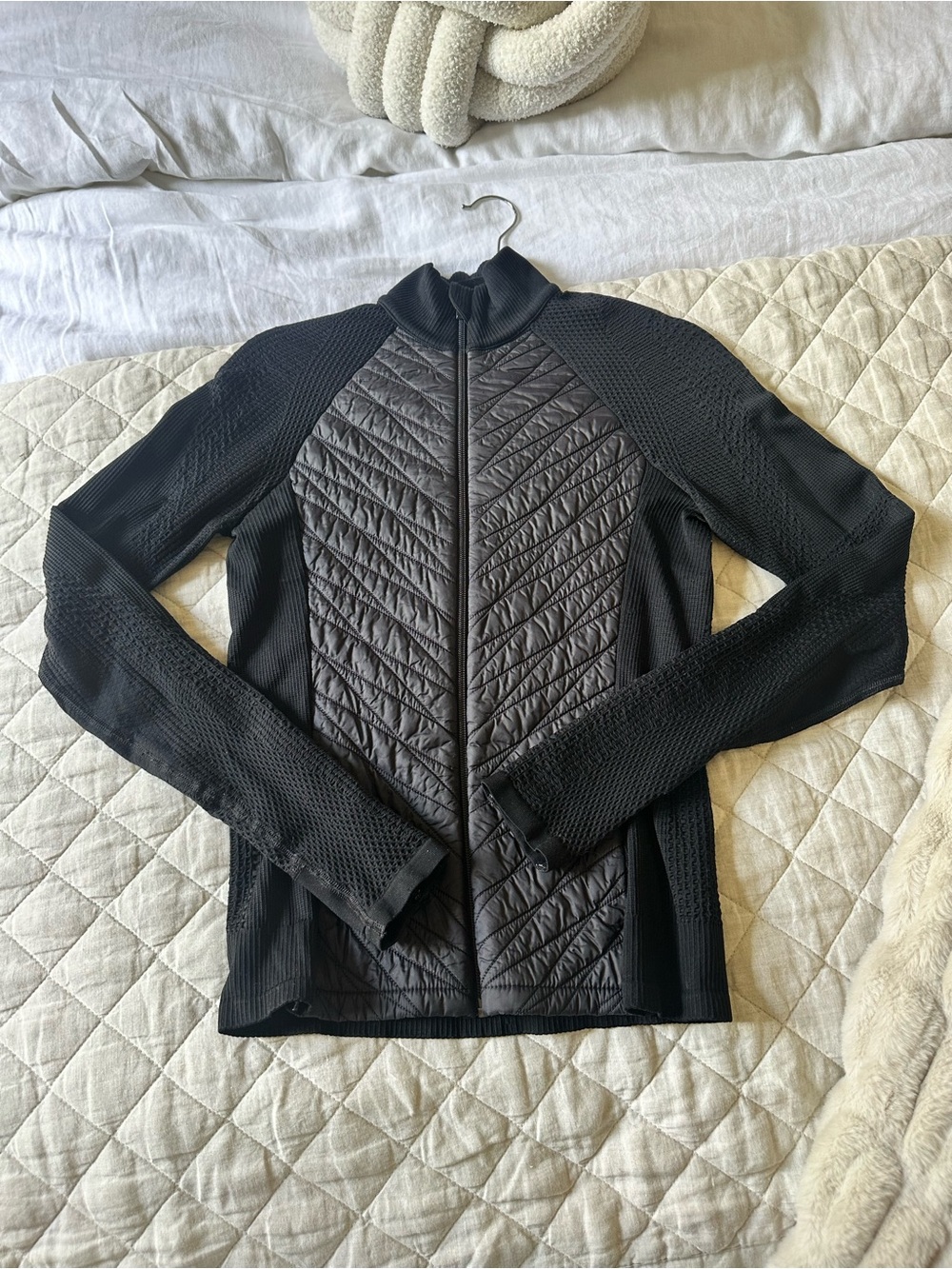 Athleta Black Quilted Hybrid Bomber‎ Jacket